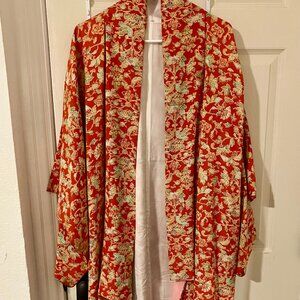 🏮 Authentic Vintage Japanese Kimono – Imported from Kyoto